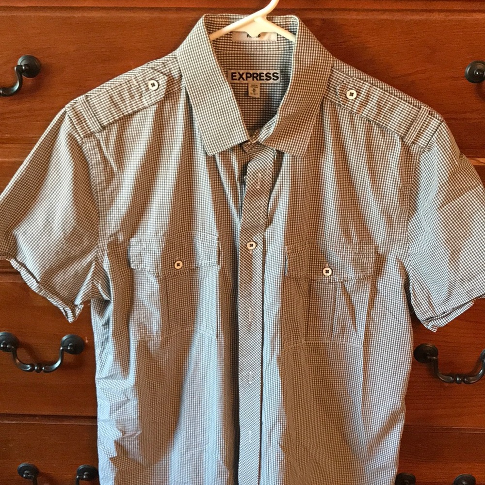 Men’s Express shirt